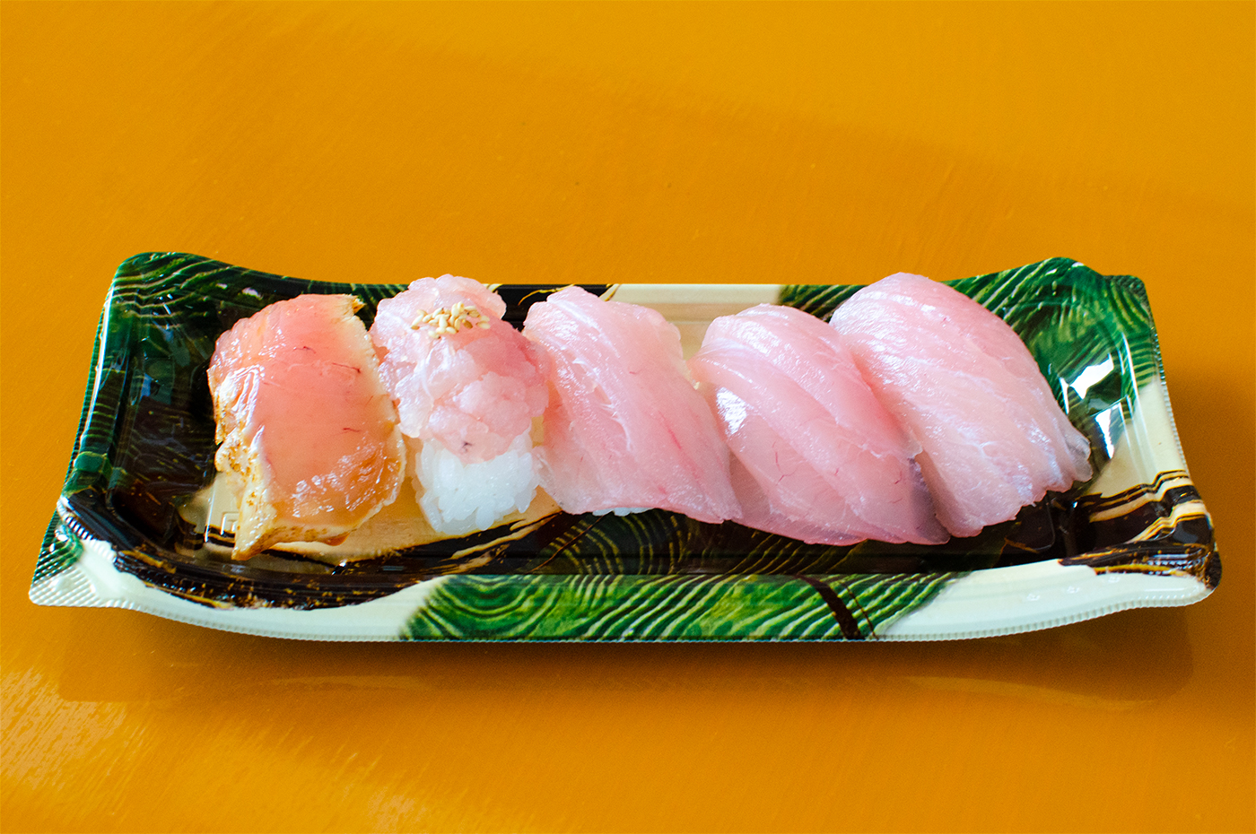 w-sushi-m01.jpg